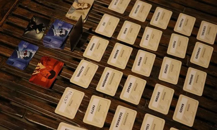 Codenames: Deep Undercover 2.0 - Image 2